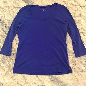 Eddie Bauer Women’s Long Sleeve Tee, Size M, Excellent Condition!!